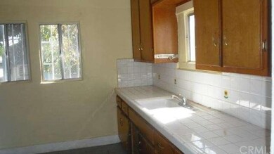 Kitchen view 