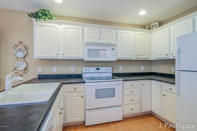 7563 Navajo Valley Dr SW unit 15, Byron Center, MI 49315 - photo 7