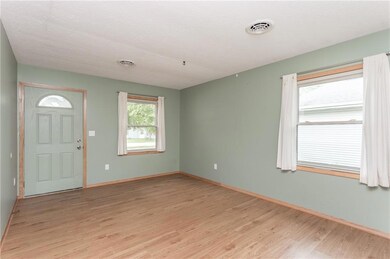 515 W 6th St, Sheridan, IN 46069 - photo 3