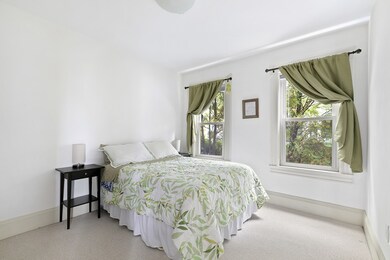 33 Newbury St unit 2, Somerville, MA 02144 - photo 4