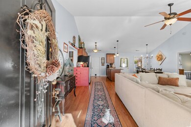 428 Daisy St unit Maryville, Georgetown, SC 29440 - photo 5