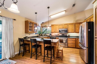 1943 Charade Way, Redding, CA 96003 - photo 5