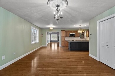 60 Franklin St, Halifax, MA 02338 - photo 5