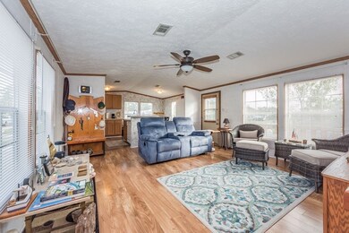 311 Valencia St, Sebastian, FL 32958 - photo 5