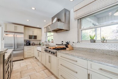 5646 Crestview Dr-6