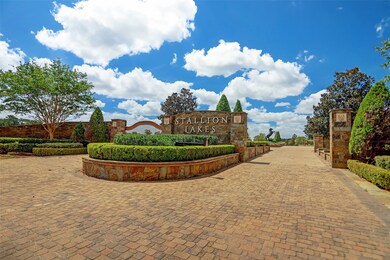 2052 Stallion Lakes Ave, Hockley, TX 77447 - photo 3