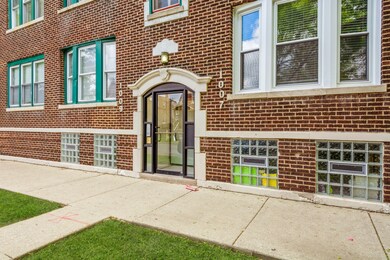 4954 W Augusta Blvd unit 1, Chicago, IL 60651 - photo 3