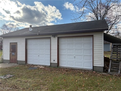 164 Orchard St, Newark, OH 43055 - photo 2