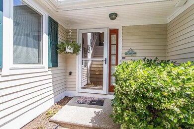 18 Rolling Green Lane