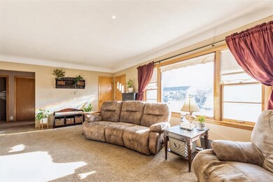 1604 9th Ave SW, Cedar Rapids, IA 52404 - photo 6