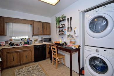 141 Woodland Ave, Cocoa Beach, FL 32931 - photo 3