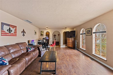 1207 N Kansas St, Weatherford, OK 73096 - photo 6