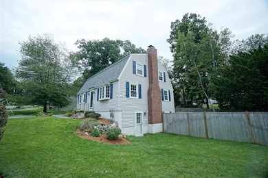 57 Robinhood Rd, Nashua, NH 03062 - photo 3