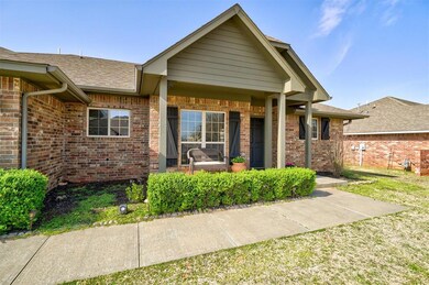 7023 Cherokee Crossing E, Warr Acres, OK 73132 - photo 2