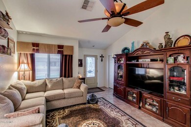 Living room-3