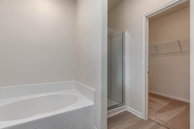 10906 Hillside Creek Dr, Humble, TX 77396 - photo 5