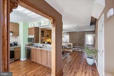 6310 Hampton Place, Elkridge, MD 21075 - photo 3