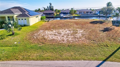 221 NW 33rd Ave, Cape Coral, FL 33993 - photo 3