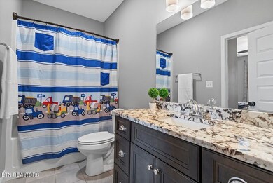 12512 Tangle Crest Ln, Hardin Valley, TN 37932 - photo 7