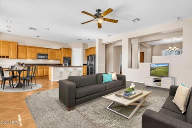 10Living Room 2.jpg-SMALL