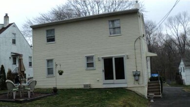 6431 Crescent Ave, Bensalem, PA 19020 - photo 4