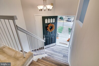 2382 Hunters Square Ct, Reston, VA 20191 - photo 7