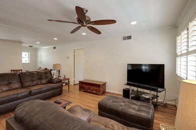 7106 Wake Forrest Dr, Dallas, TX 75214 - photo 7