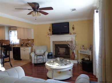 17 Mayhall St, Albany, NY 12205 - photo 4