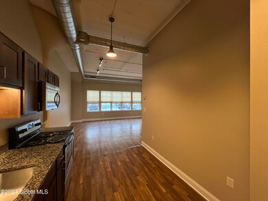 733 Broadway unit 104, Albany, NY 12207 - photo 7