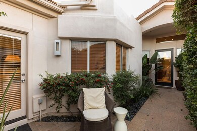 006_Front Patio & Entry