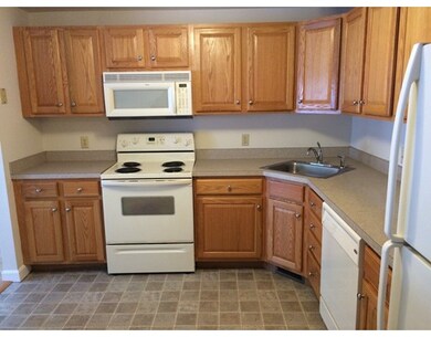 31 Bridle Cross Rd unit 31, Fitchburg, MA 01420 - photo 6