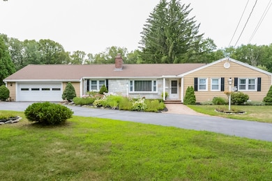 195 Chapin Rd, Hudson, MA 01749 - photo 2