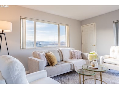 240 Lone Pine Ln unit 2, the Dalles, OR 97058 - photo 6