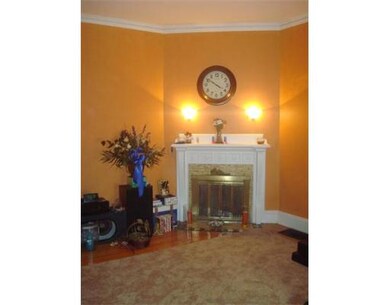 29 Crawford St, Dorchester, MA 02121 - photo 4