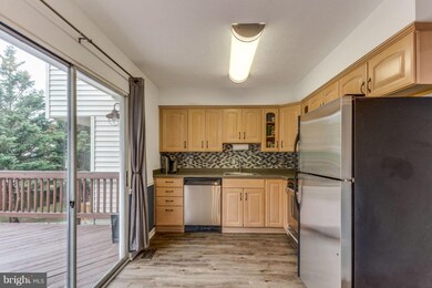 13943 Big Yankee Ln, Centreville, VA 20121 - photo 7