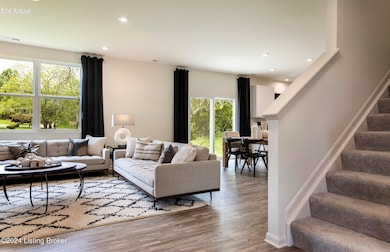 2023 Lyndon Green Cir, Lyndon, KY 40242 - photo 5