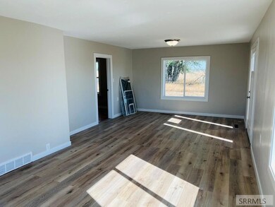 38 S 900 W, Blackfoot, ID 83221 - photo 5