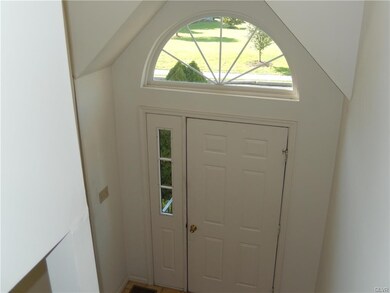 281 Ridings Cir, Macungie, PA 18062 - photo 5