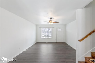 04-Living Room SM_DMD_5865