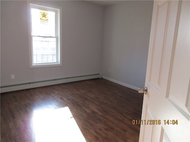 379 E School St unit 1L, Woonsocket, RI 02895 - photo 4