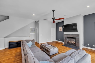 2404 Fairview St unit C, Houston, TX 77006 - photo 3