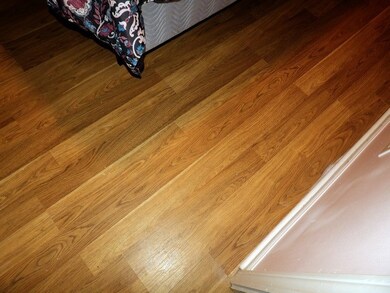 Detail - Hardwood Laminate