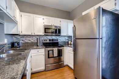 Listing_214396_Photo_2