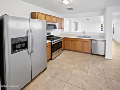 3799 E Painted Tortoise St, Tucson, AZ 85706 - photo 4