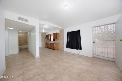 13099 Bowdoin Dr, Horizon City, TX 79928 - photo 7