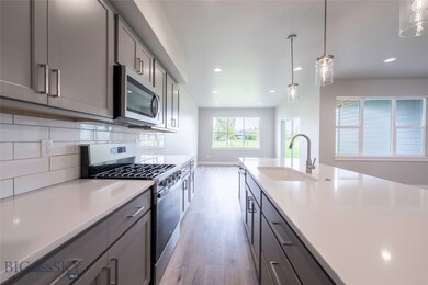 454 Meriwether Ave, Bozeman, MT 59718 - photo 5