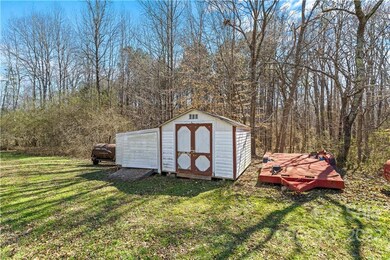 2476 Filbert Hwy, Clover, SC 29710 - photo 7