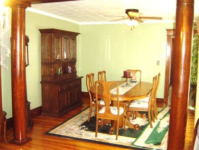 463 Springfield St, Chicopee, MA 01013 - photo 4