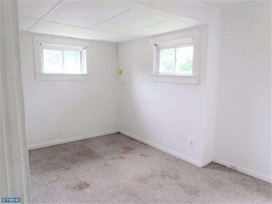 9 Amherst Dr, Pennsville, NJ 08070 - photo 7