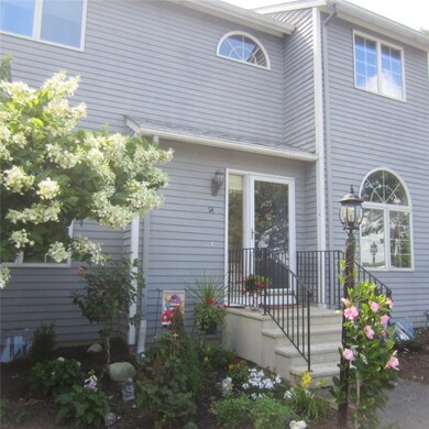 325 New London Ave unit A5, Warwick, RI 02886 - photo 2